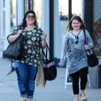 Exclusif - Melissa- McCarthy et sa fille Vivian font du shopping à Studio City le 22 Octobre 2018