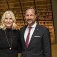 La princesse Mette-Marit et le prince Haakon de Norvège - Le couple princier de Norvège en visite à la National Gallery à Riga, lors de leur voyage officiel en Lettonie. Le 23 avril 2018