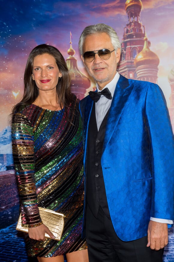 Andrea Bocelli et sa femme Veronica Berti Bocelli - Avant-première de Casse-Noisette et les Quatre Royaumes, à Milan. Le 16 octobre 2018