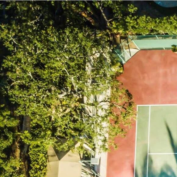 La propriété de Chris Pratt et Anna Faris à Hollywood Hills est en vente pour 4,995 millions de dollars.