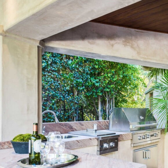 La propriété de Chris Pratt et Anna Faris à Hollywood Hills est en vente pour 4,995 millions de dollars.