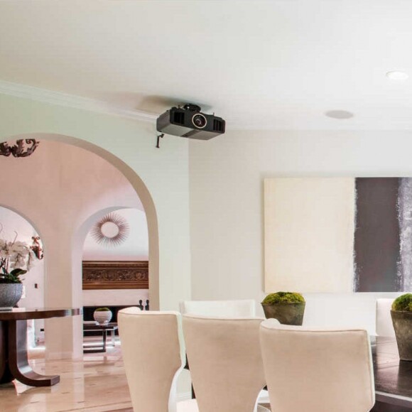 La propriété de Chris Pratt et Anna Faris à Hollywood Hills est en vente pour 4,995 millions de dollars.