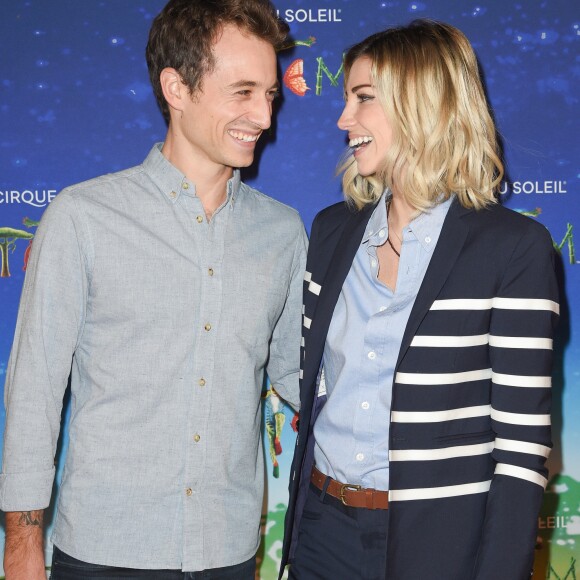 Hugo Clément et sa compagne Alexandra Rosenfeld (Miss France 2006) - Première du spectacle "Totem" du Cirque du Soleil au parc de Bagatelle à Paris, France, le 30 octobre 2018. © Coadic Guirec/Bestimage