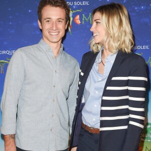 Hugo Clément et sa compagne Alexandra Rosenfeld (Miss France 2006) - Première du spectacle "Totem" du Cirque du Soleil au parc de Bagatelle à Paris, France, le 30 octobre 2018. © Coadic Guirec/Bestimage