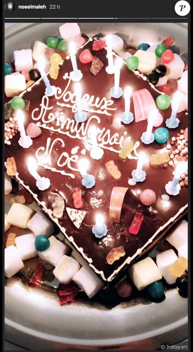 Noé Elmaleh a publié une photo de son gâteau d'anniversaire pour ses 18 ans le 1er novembre 2018