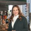Jennifer Garner très souriante à la sortie d'un rendez-vous d’affaires à l’hôtel Whitby à New York. Le 25 octobre 2018