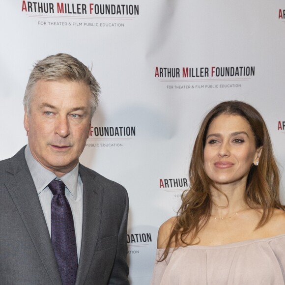 Alec Baldwin, sa femme Hilaria Baldwin et leur fille Carmen Gabriela Baldwin à la soirée de gala "2018 Arthur Miller Foundation Honors" à New York le 22 octobre 2018