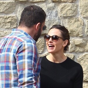 Jennifer Garner et son ex Ben Affleck se retrouvent avec leurs enfants Violet, Seraphina et Samuel après la messe dominicale à Pacific Palisades, le 4 novembre 2018.