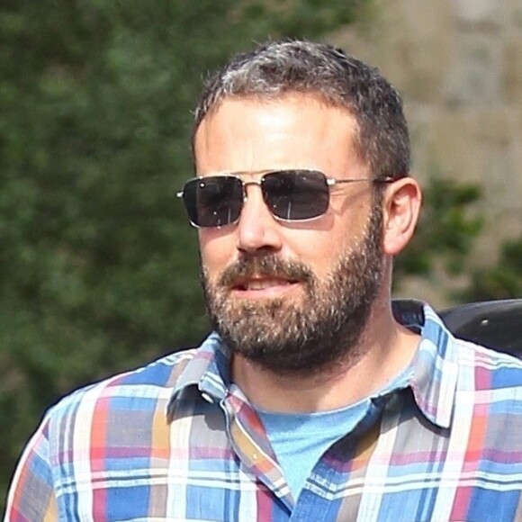 Jennifer Garner et son ex Ben Affleck se retrouvent avec leurs enfants Violet, Seraphina et Samuel après la messe dominicale à Pacific Palisades, le 4 novembre 2018.