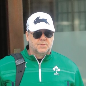 Exclusif - Russell Crowe à la sortie de son hôtel à New York, le 1er novembre 2018