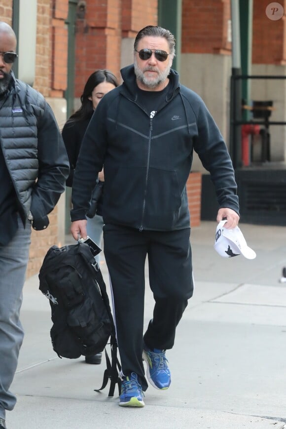 Russell Crowe à la sortie de son hôtel à New York, le 23 octobre 2018