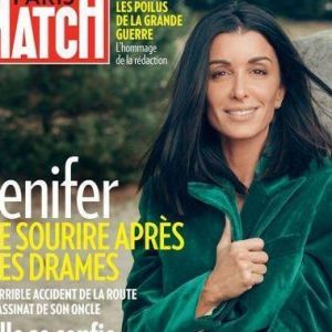 Jenifer en couverture du magazine "Paris Match", numéro du 8 novembre 2018.