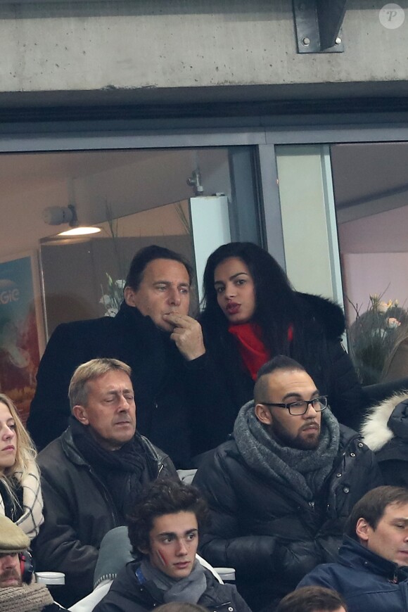 Eric Besson et sa femme Jamila pendant le match de qualification de la coupe du monde de football 2018, France vs Suède au Stade de France à Saint-Denis, France, le 11 novembre 2016. La France gagne sur le score de 2-1. © Cyril Moreau/Bestimage