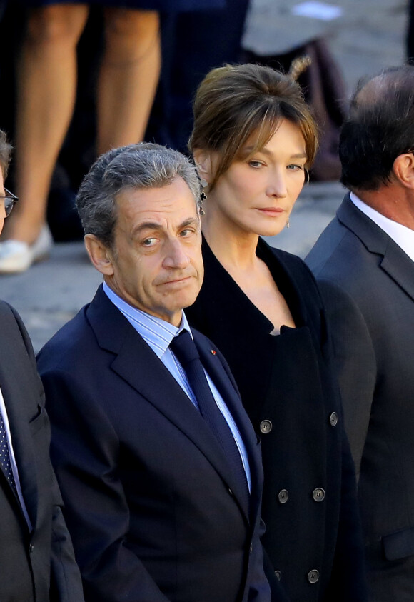 Nicolas Sarkozy, Carla Bruni Sarkozy - Arrivées à l'hommage national à Charles Aznavour à l'Hôtel des Invalides à Paris. Le 5 octobre 2018 © Jacovides-Moreau / Bestimage