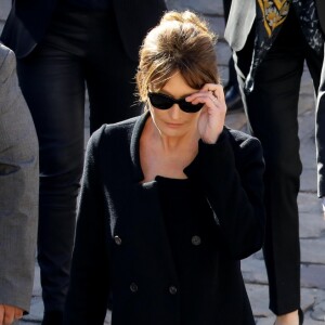 Carla Bruni Sarkozy et Nicolas Sarkozy, Gérald Darmanin - Arrivées à l'hommage national à Charles Aznavour à l'Hôtel des Invalides à Paris. Le 5 octobre 2018 © Jacovides-Moreau / Bestimage