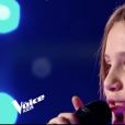 Carla dans "The Voice Kids 5" sur TF1, le 30 novembre 2018.