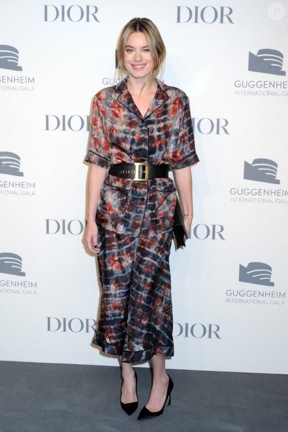 Camille Rowe assiste à la soirée pré-Gala International Guggenheim rendu possible par Dior au musée Solomon R. Guggenheim. New York, le 14 novembre 2018.