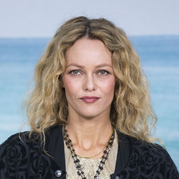 Vanessa Paradis - Photocall du défilé Chanel Collection Prêt-à-Porter Printemps/Eté 2019 lors de la Fashion Week au Grand Palais à Paris le 2 octobre 2018. © Olivier Borde/Bestimage
