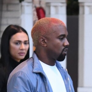 Exclusif - Kim Kardashian et son mari Kanye West font du shopping chez Barneys NY à Los Angeles le 17 novembre 2018.
