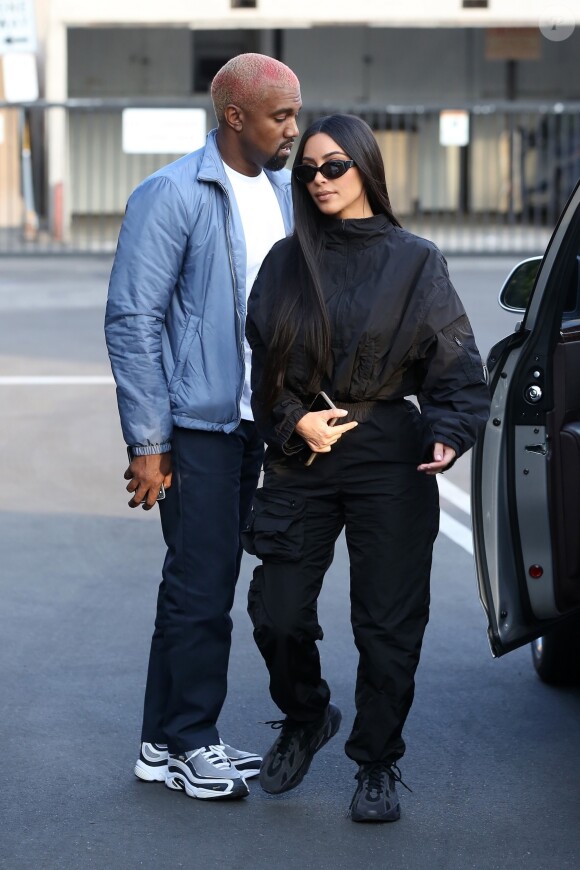 Exclusif - Kanye West et sa femme Kim Kardashian se rendent à la bijouterie XIV Karats à Beverly Hills le 17 novembre 2018.