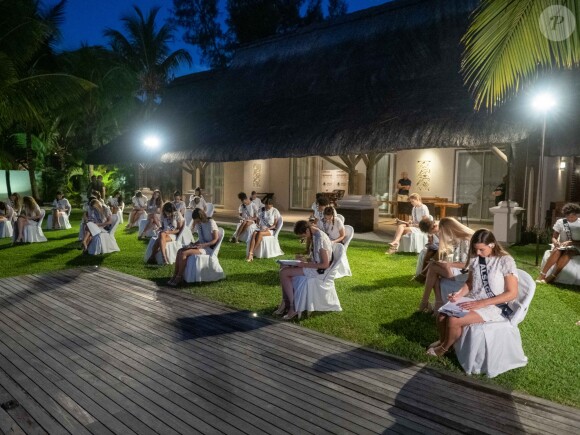 Les candidates au titre de Miss France 2019 ont passé le test de culture générale. Le 24 novembre 2018 à l'île Maurice.