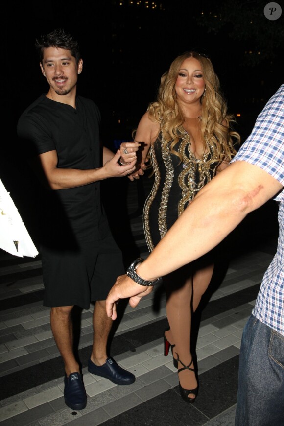 Exclusif - Mariah Carey et son compagnon Bryan Tanaka sont allés diner en amoureux au restaurant 'Ocean Prime' à Boston, le 23 août 2017.