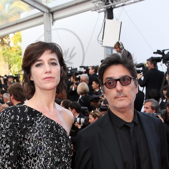 Charlotte Gainsbourg et son compagnon Yvan Attal - Montée des marches du film "The Meyerowitz Stories" lors du 70e Festival International du Film de Cannes. Le 21 mai 2017. © Borde-Jacovides-Moreau/Bestimage