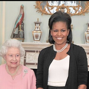 Barack Obama, sa femme Michelle, la reine Elizabeth II et le prince Philip à Buckingham Palace en 2009.