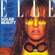 Elle Macpherson en couverture du magazine ELLE. Juin 1986.