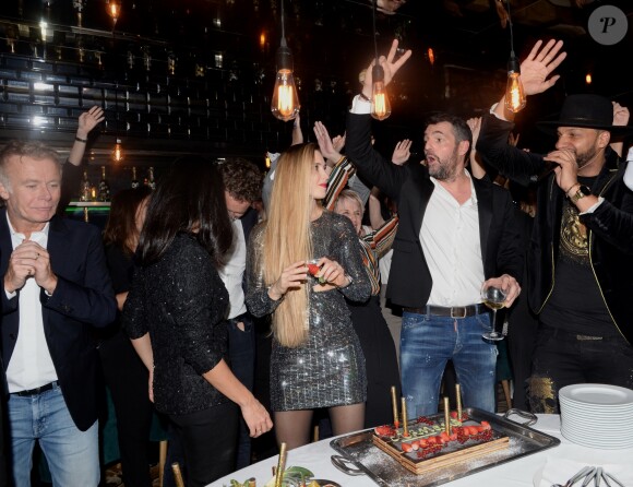 Exclusif - Franck Dubosc, Arnaud Ducret et sa compagne Claire Francisci - 40e anniversaire d'Arnaud Ducret à La Gioia à Paris le 9 décembre 2018 © Rachid Bellak/Bestimage