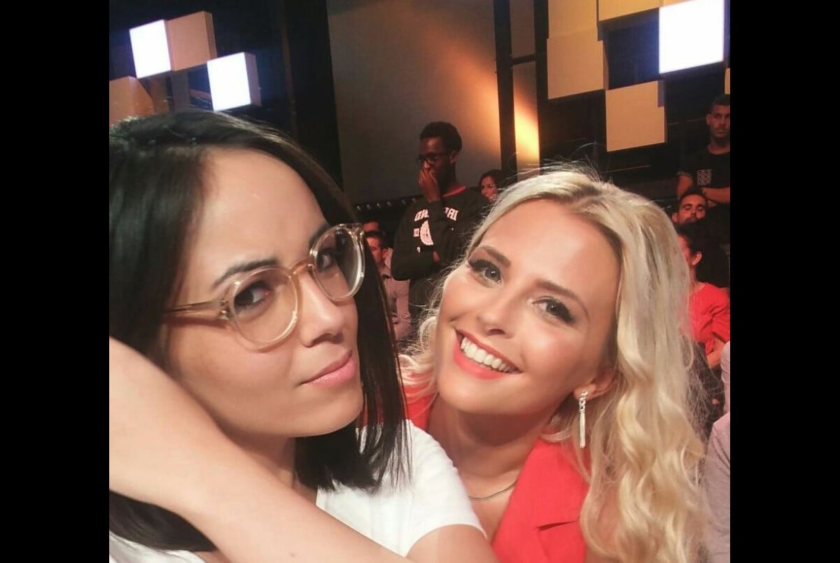 TPMP : Kelly Vedovelli et Agathe Auproux, les deux bombes se font la guerre  - Purepeople