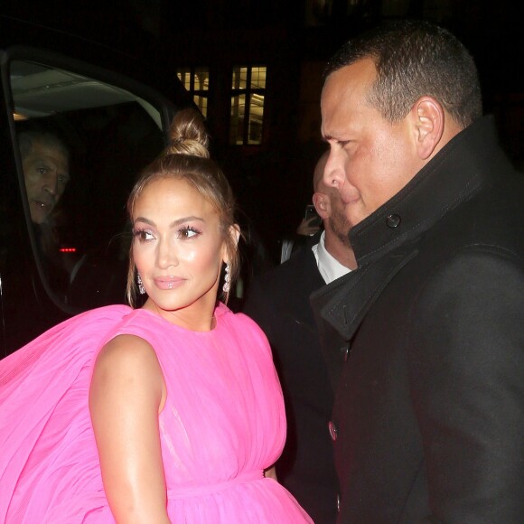 Jennifer Lopez, Alex Rogriguez - Arrivées extérieures à la première du film "Seconde chance" (Second act) à New York le 12 décembre 2018.