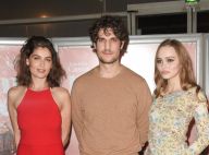 Laetitia Casta, divine les cheveux coupés face à son chéri Louis Garrel