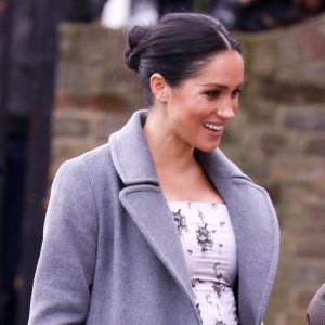 Meghan Markle, duchesse de Sussex, visite le foyer Royal Variety de "Brinsworth House", à Twickenham, Royaume Uni, le 18 décembre 2018.