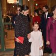 La reine Silvia de Suède avec le prince Daniel, la princesse Victoria et la princesse Estelle au théâtre Oscar à Stockholm le 18 décembre 2018 pour la célébration de son 75e anniversaire.