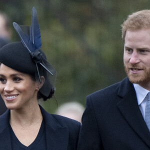 Le prince Harry, duc de Sussex et sa femme Meghan Markle, la duchesse de Sussex enceinte - La famille royale britannique se rend à la messe de Noël à l'église Sainte-Marie-Madeleine à Sandringham, le 25 décembre 2018.