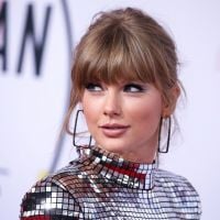 Taylor Swift en sirène : Son Nouvel an costumé avec Blake Lively et Gigi Hadid