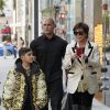 Kris Jenner et son petit-fils Mason Disick font du shopping dans les rues de Beverly Hills. Le 18 décembre 2018.
