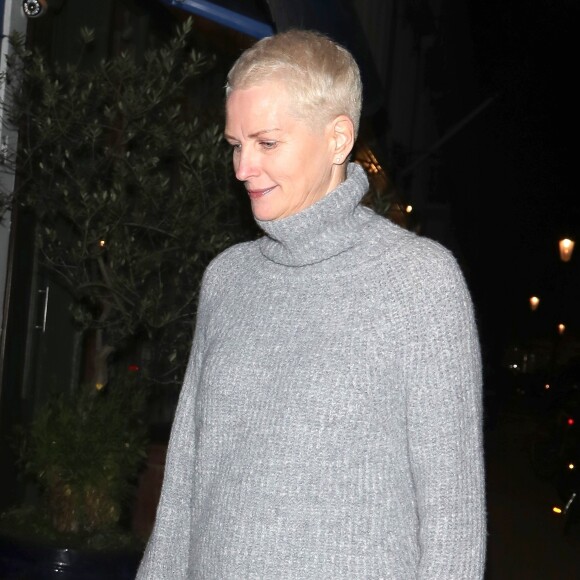 Lottie Moss fête son 21ème anniversaire avec sa demi-soeur Kate et sa mère Inga au restaurant "La Famiglia" à Londres, le 9 janvier 2019.