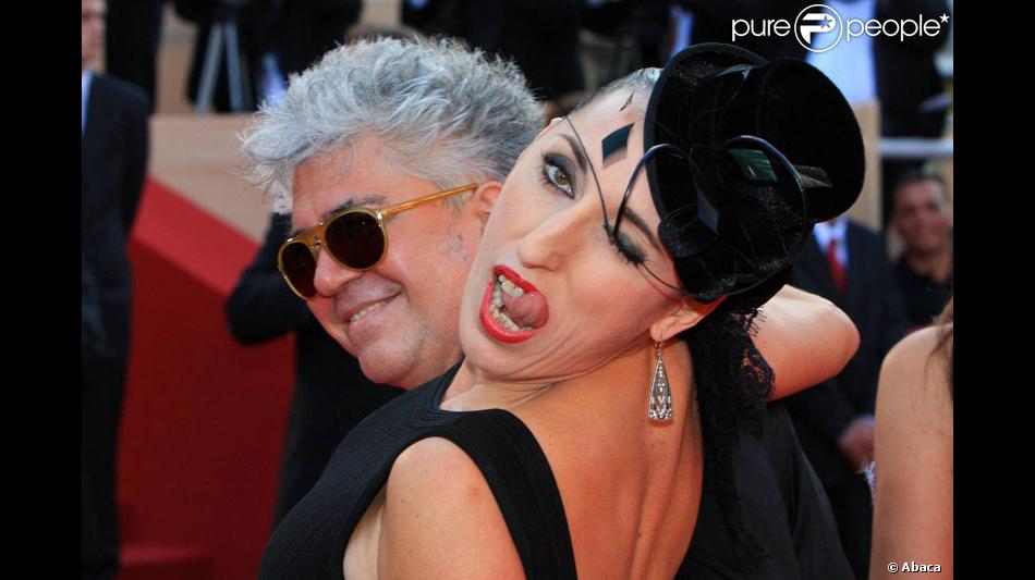 Qui Est Le Compagnon De Pedro Almodovar Rossy de Palma et Pedro Almodovar lors du 62e Festival de Cannes