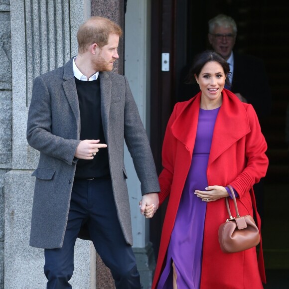 Le prince Harry, duc de Sussex, et Meghan Markle, duchesse de Sussex, enceinte, lors d'une visite à Birkenhead le 14 janvier 2019.