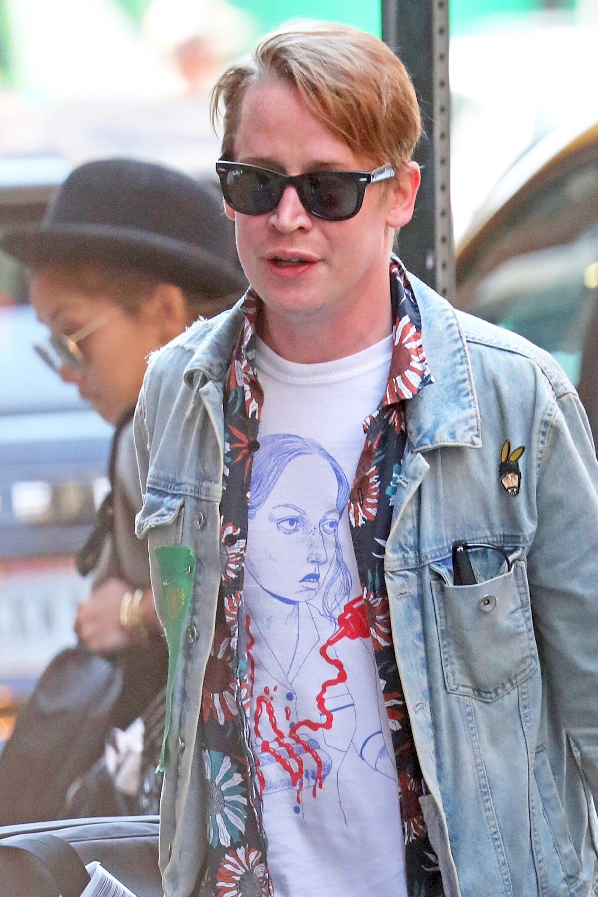 Photo Exclusif Macaulay Culkin Et Sa Compagne Brenda Song Arrivent à New York Le 26 Aout 0930