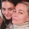 Emmanuelle Béart posant avec sa fille Nelly pour son 24e anniversaire, le 19 novembre 2016