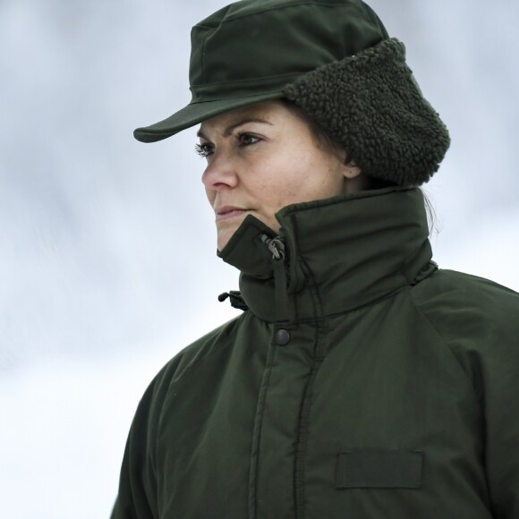 La princesse Victoria de Suède en visite dans un bataillon de chasseurs et une unité hivernale de l'armée à Arvidsjaur, en Laponie, le 23 janvier 2019 par -26°C.