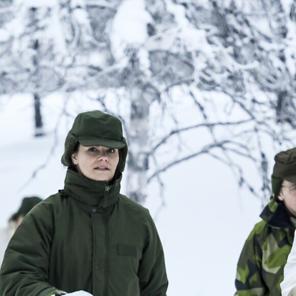 La princesse Victoria de Suède en visite dans un bataillon de chasseurs et une unité hivernale de l'armée à Arvidsjaur, en Laponie, le 23 janvier 2019 par -26°C.