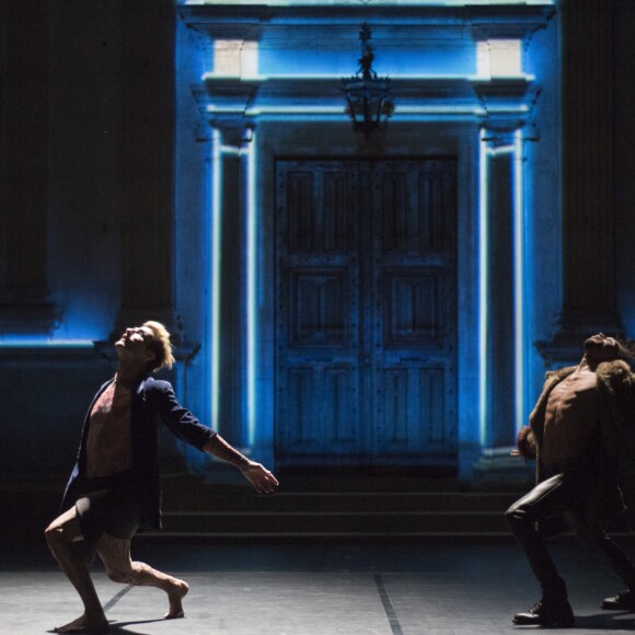 Photo tirée du spectacle Lorenzaccio avec Marie-Claude Pietragalla et Julien Derouault.