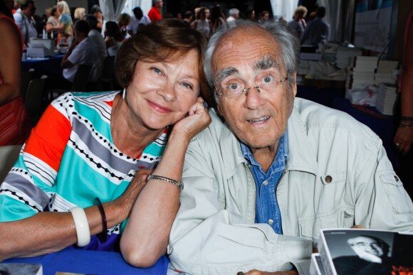 Macha Méril et son compagnon Michel Legrand - Festival du livre de Nice. Le 14 juin 2014 14/06/2014 - Nice