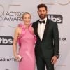 Emily Blunt (robe Michael Kors) et son mari John Krasinski - Photocall - 25ème cérémonie annuelle des Screen Actors Guild Awards au Shrine Audritorium à Los Angeles, le 27 janvier 2019.