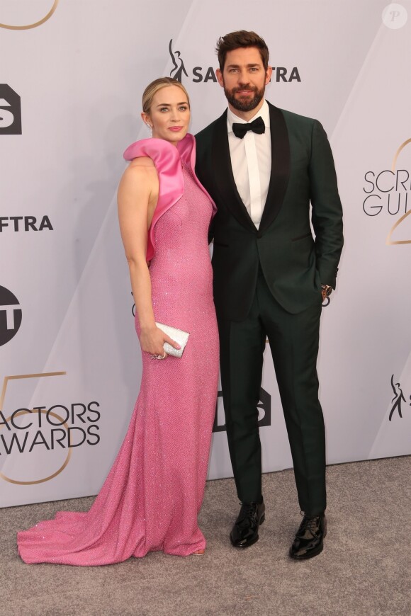 Emily Blunt et son mari John Krasinski - Photocall - 25ème cérémonie annuelle des Screen Actors Guild Awards au Shrine Audritorium à Los Angeles, le 27 janvier 2019.