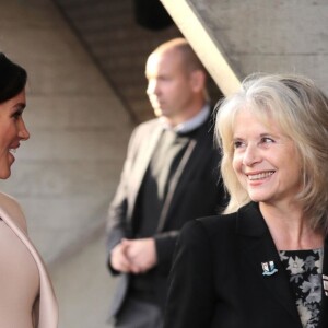 Meghan Markle (enceinte), duchesse de Sussex, à son arrivée au National Theatre à Londres. Le 30 janvier 2019.